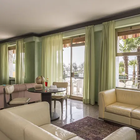 Drago Hotel 3*
