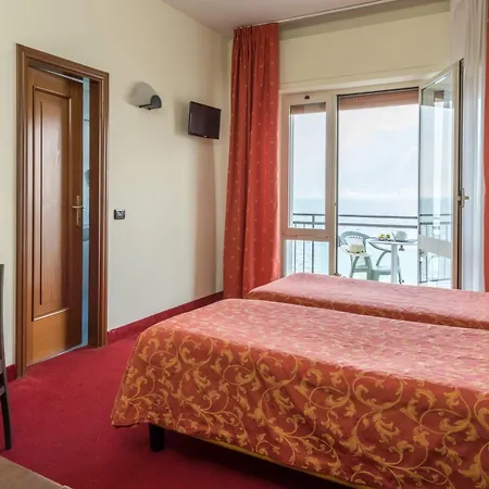 Drago Hotel 3*