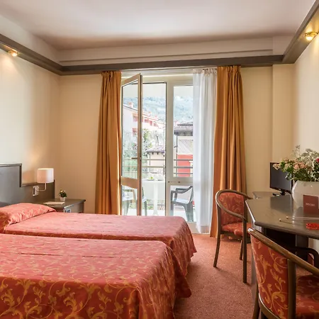 Drago Hotel 3*