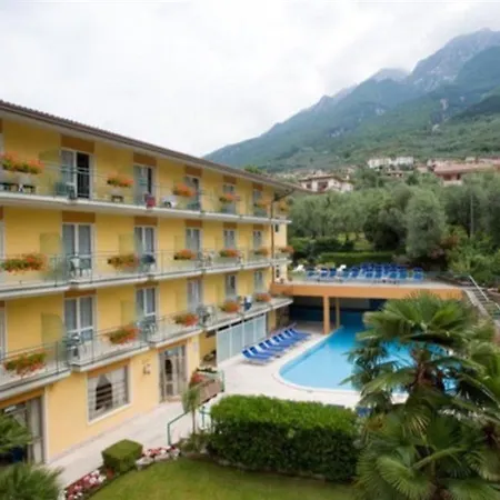 Hotel Drago 3*