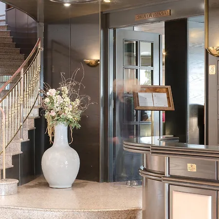 Ξενοδοχείο Drago 3*